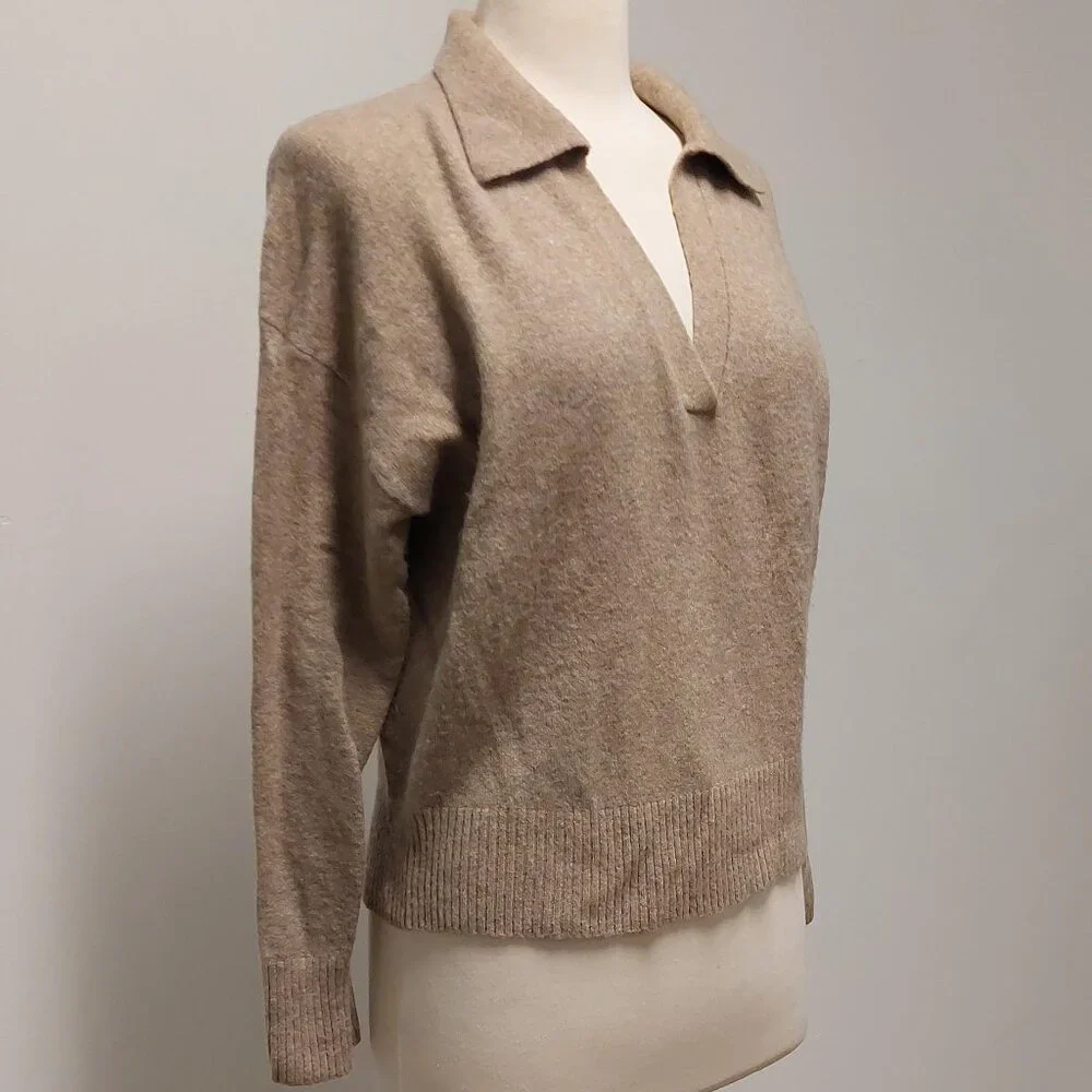 J. Crew Cappuccino Tan Wool-blend Polo Collar V-Neck Sweater Size XS/S - Picture 5 of 10